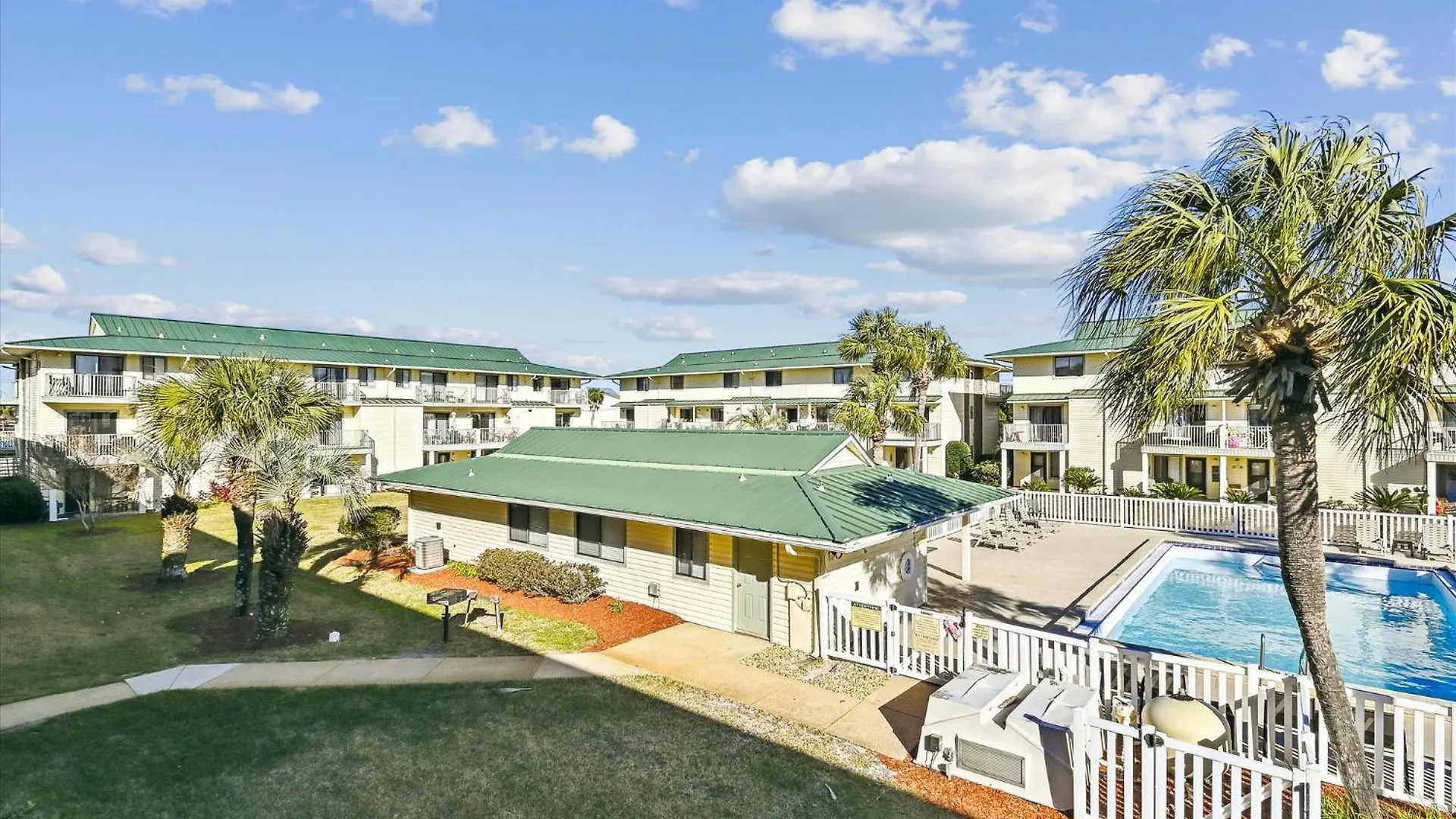 Sandprints A8- By Holiday Isle Properties Destin