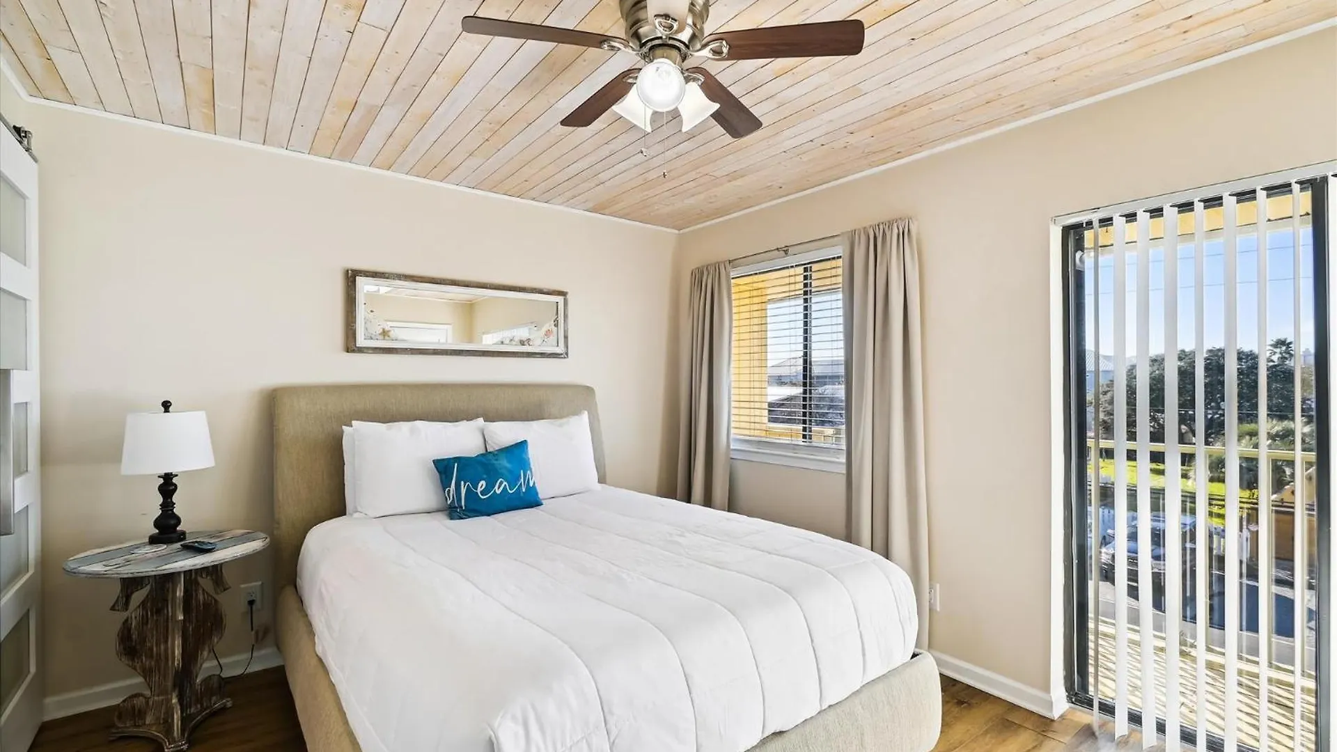 Sandprints A8- By Holiday Isle Properties Destin 0*,