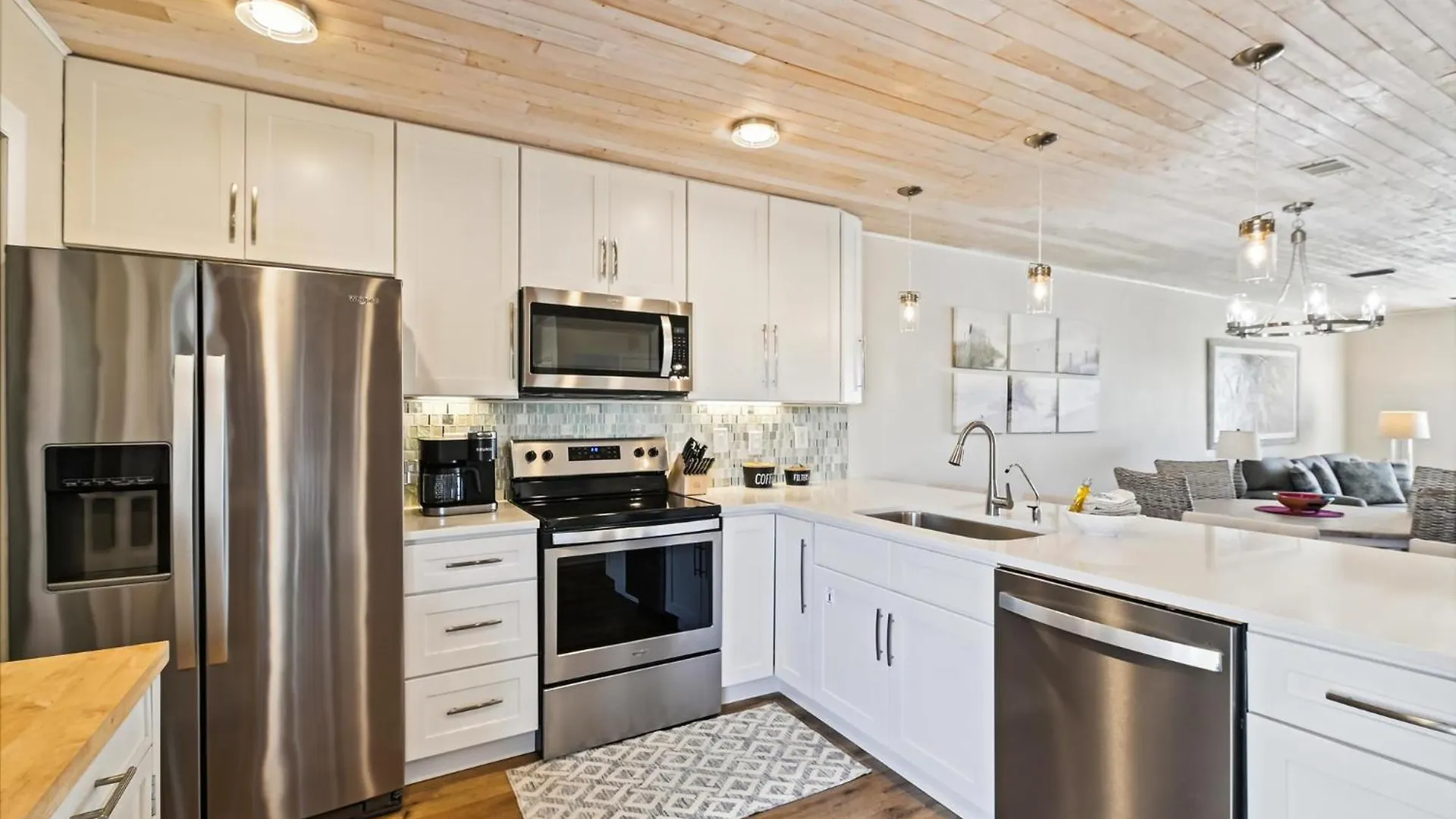 Sandprints A8- By Holiday Isle Properties Destin Apartment
