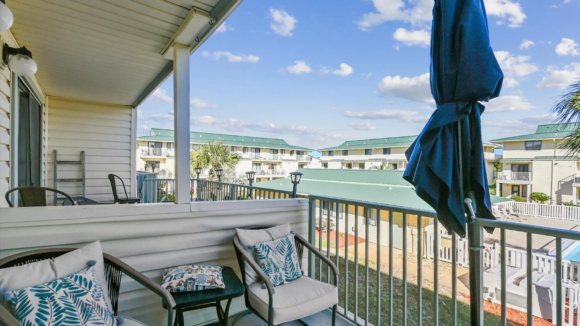 Sandprints A8- By Holiday Isle Properties Destin