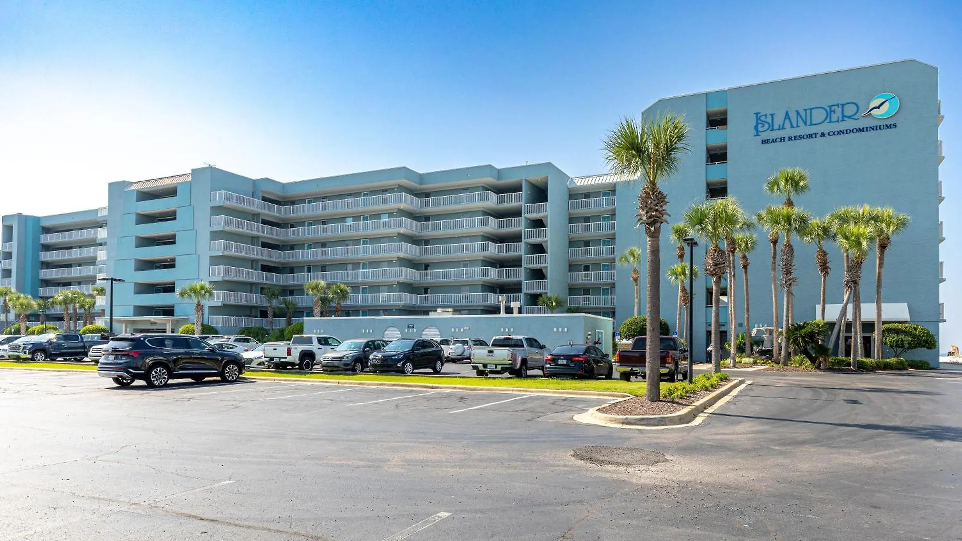 Sandprints A8- By Holiday Isle Properties Destin Apartment