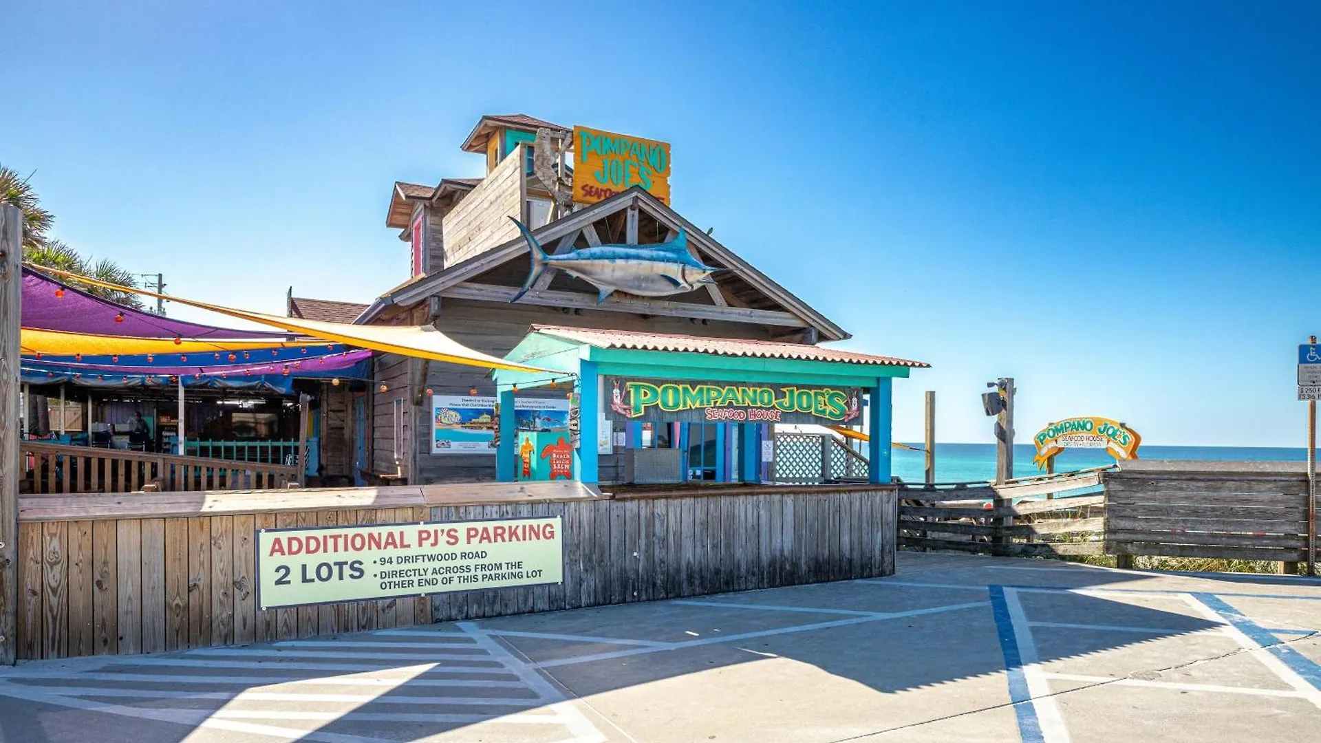 Sandprints A8- By Holiday Isle Properties Destin Apartment
