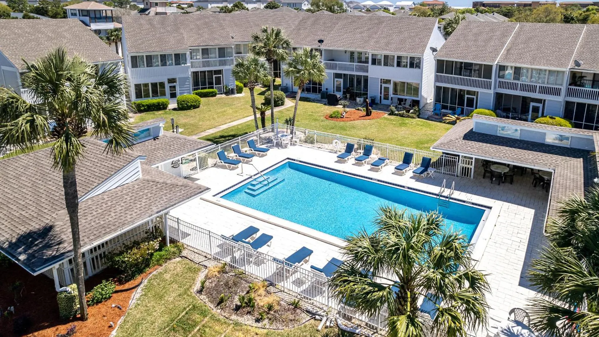 Sandprints A8- By Holiday Isle Properties Destin
